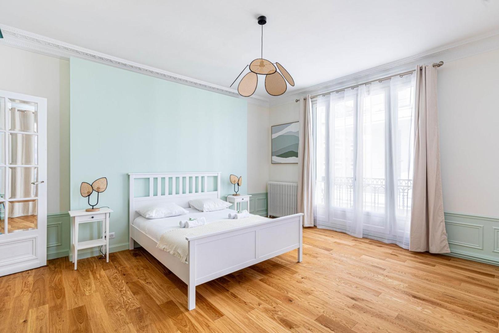 Апартаменты Guestready - Apt Moderne - Direct Champs Elysees Клиши Экстерьер фото